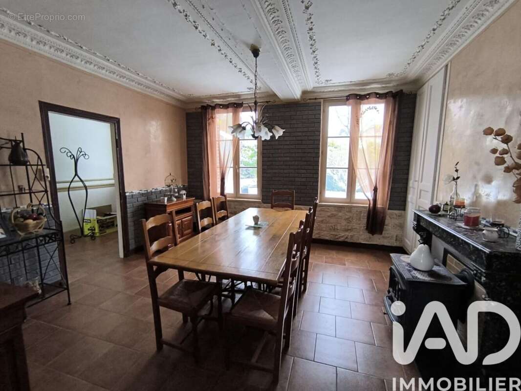 Maison 138 m² à Saint-Lye  - photo 5