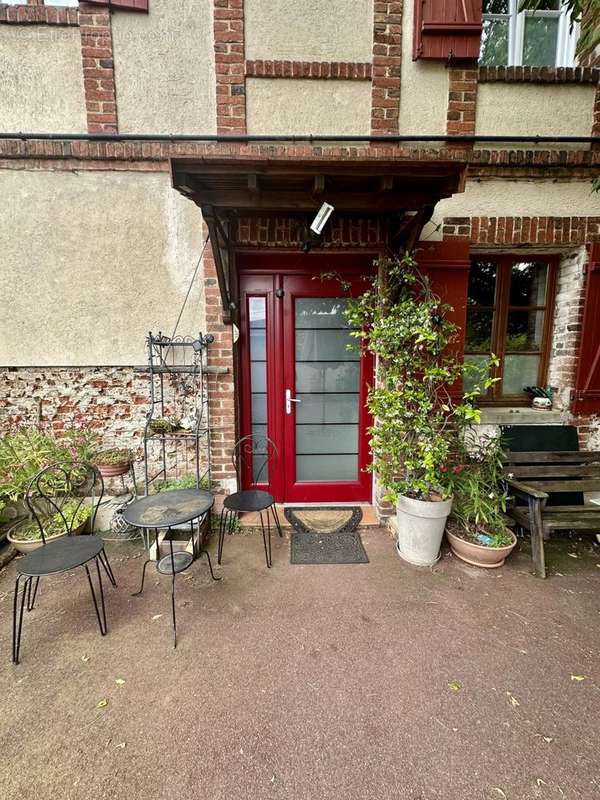 Maison à MONTMORENCY