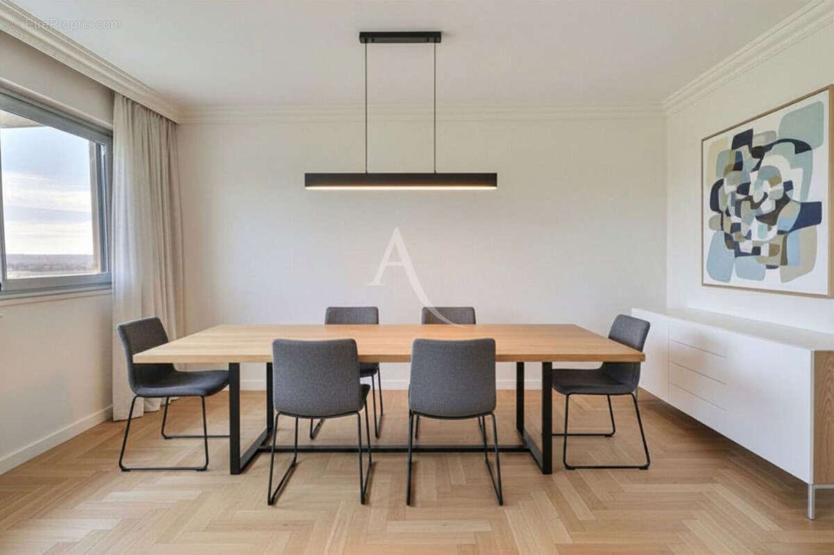 Appartement à LE MESNIL-LE-ROI