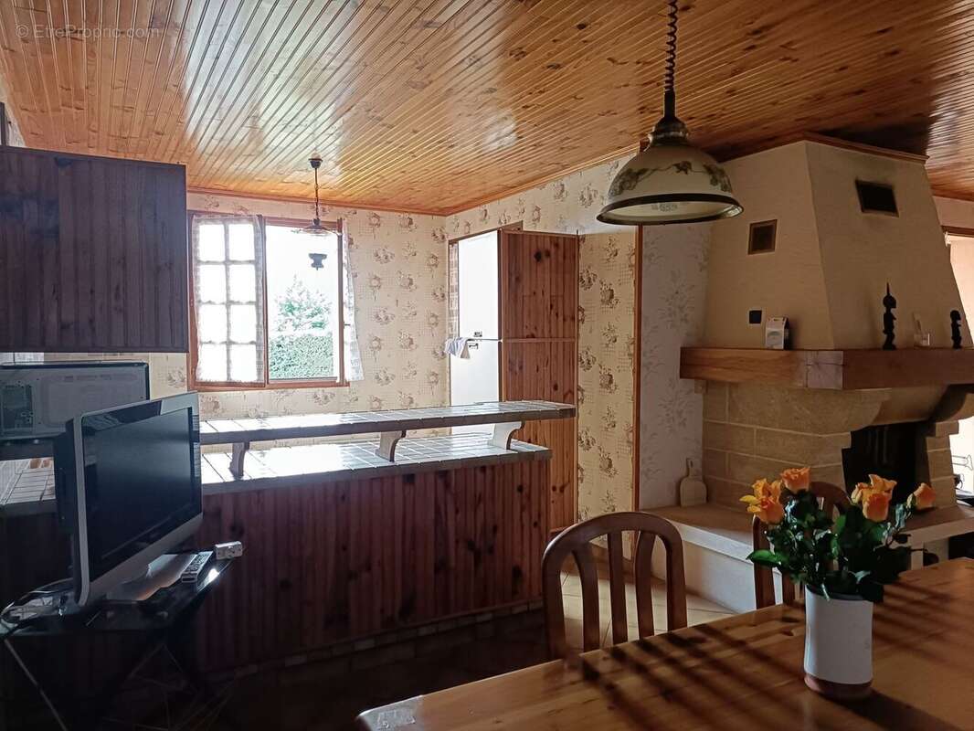 Maison 62 m² à Moissac-Bellevue  - photo 4