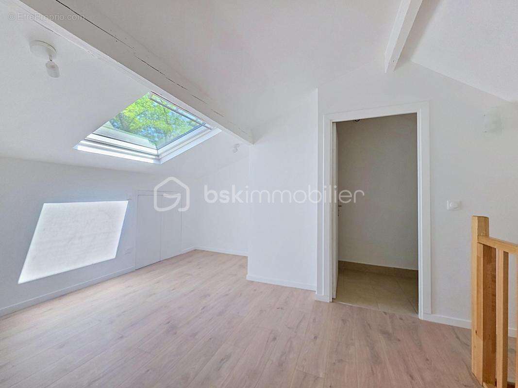Maison à ROSNY-SOUS-BOIS