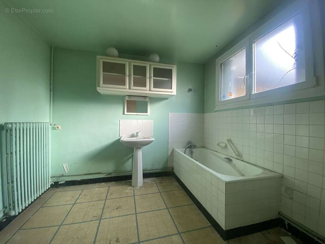 Maison à LE NEUBOURG