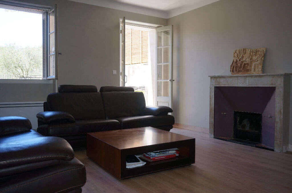 Appartement à BARJOLS