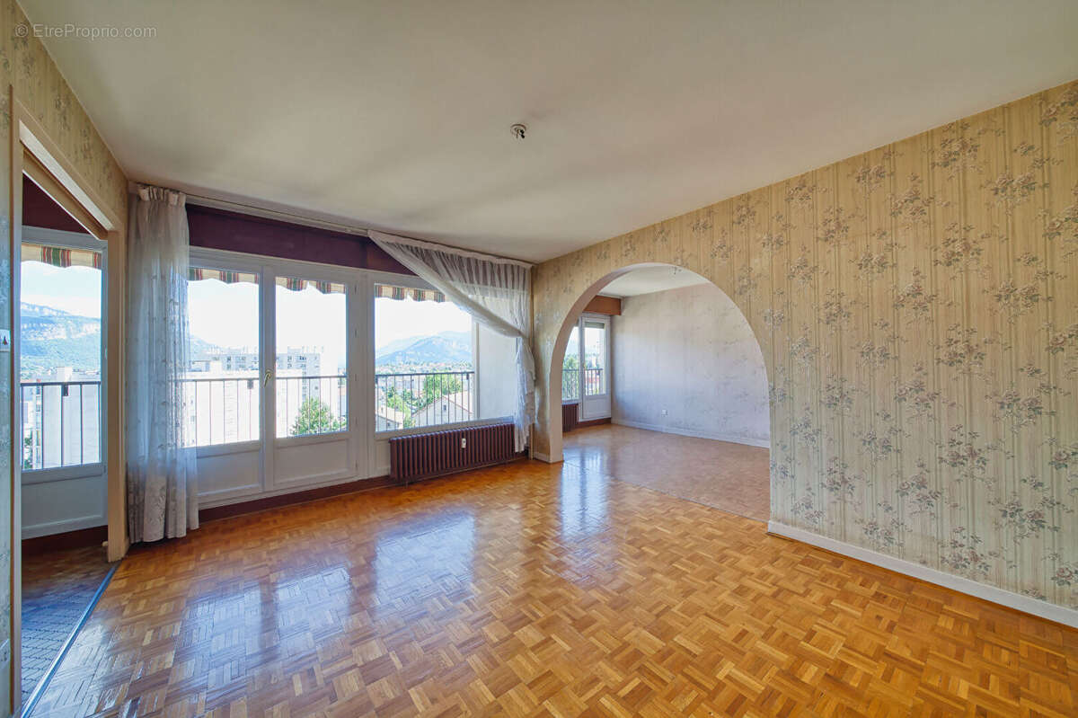 Appartement 82m² avec vue panoramique sur les montagnes ? Garage inclus - photo 6