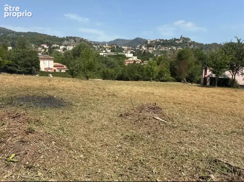 Terrain à bâtir de 1088 m² à TOURRETTE-LEVENS (06) - photo 2