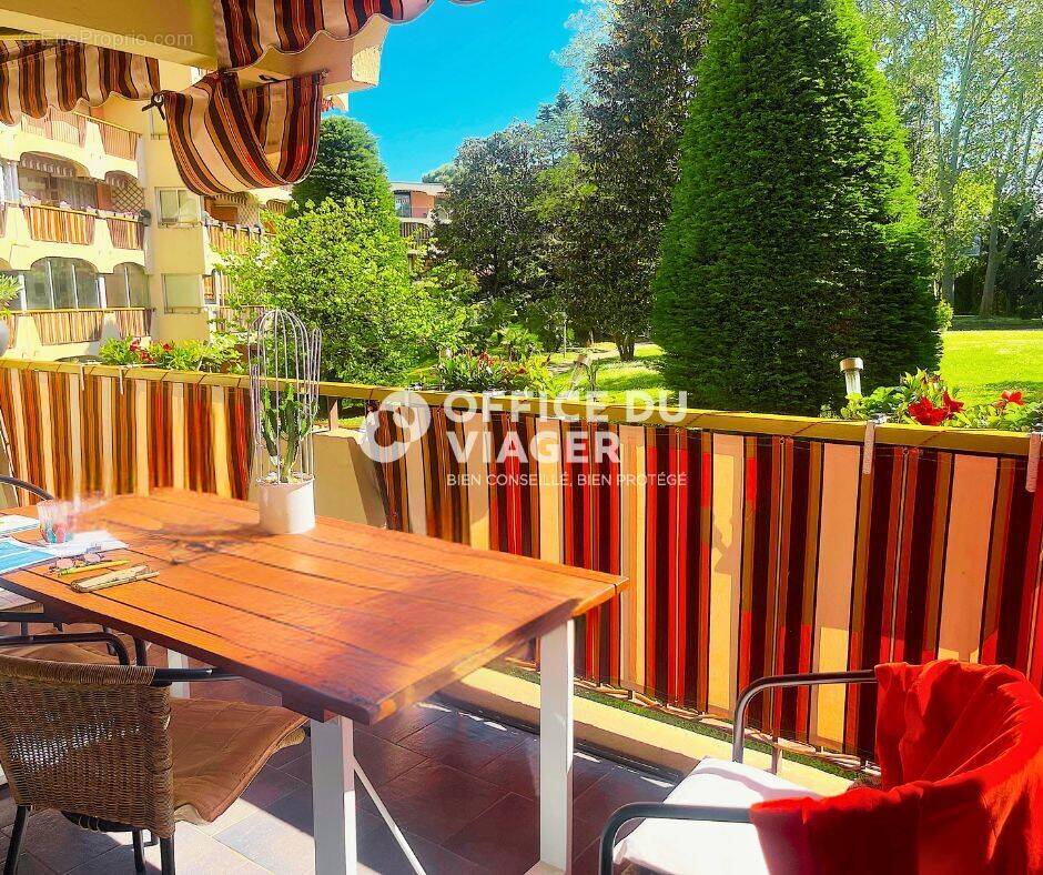 Appartement à MANDELIEU-LA-NAPOULE
