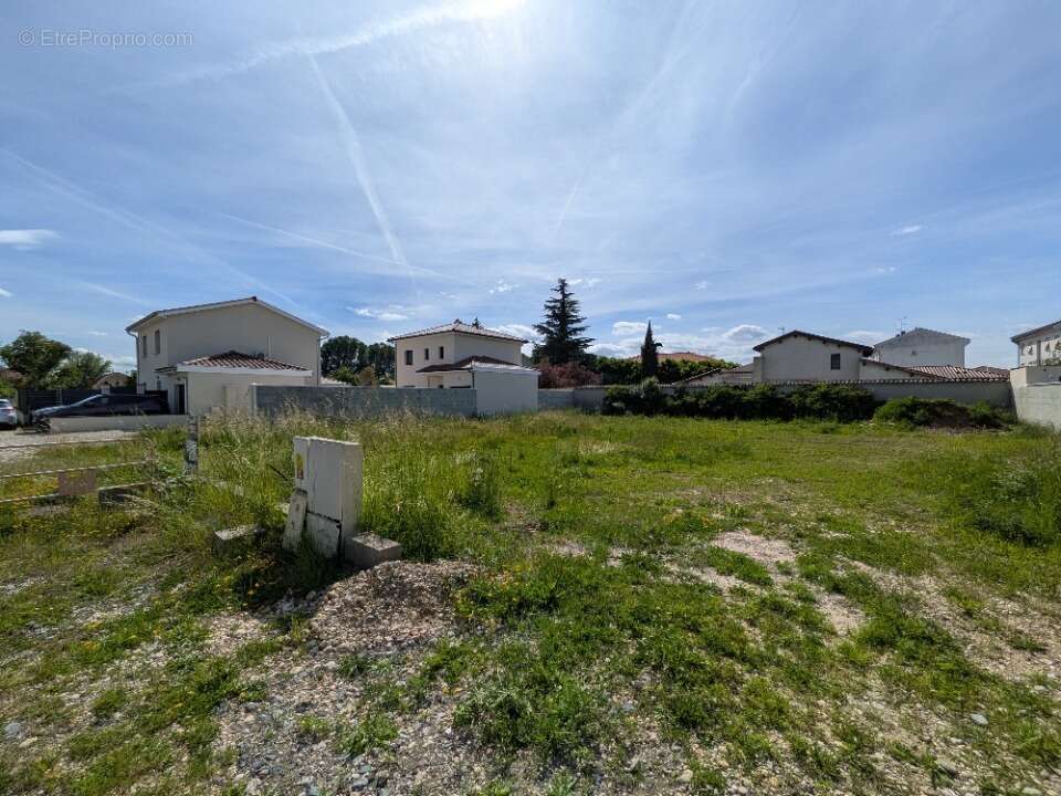 Terrain 536 m² à Loyettes  - photo 3