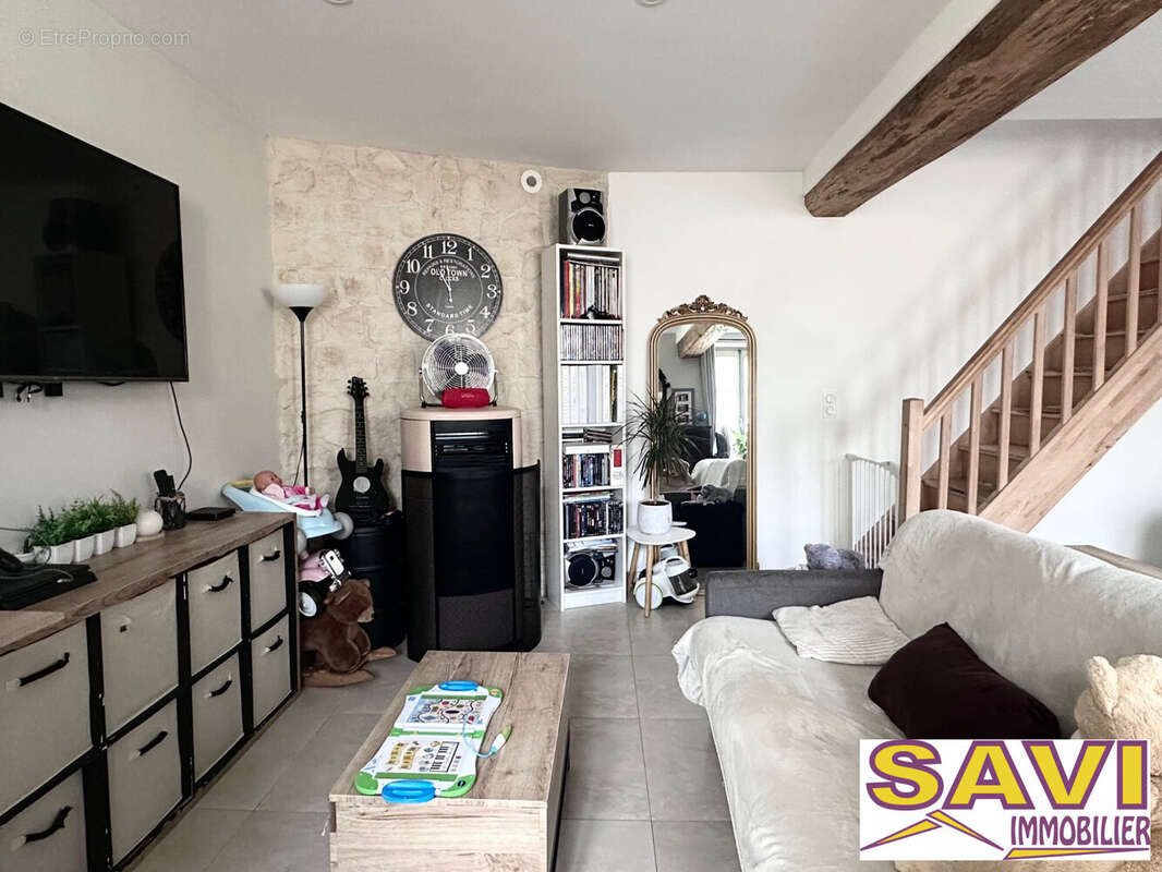 Maison à FERRIERES-EN-GATINAIS