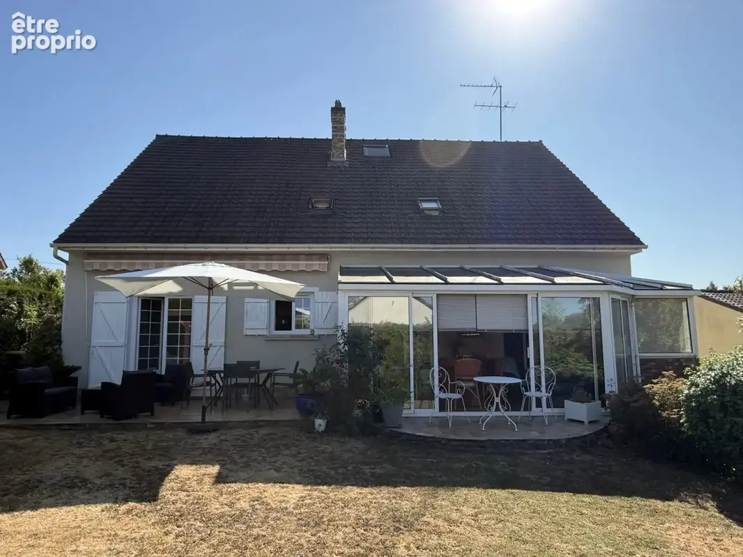 Maison à OLLAINVILLE