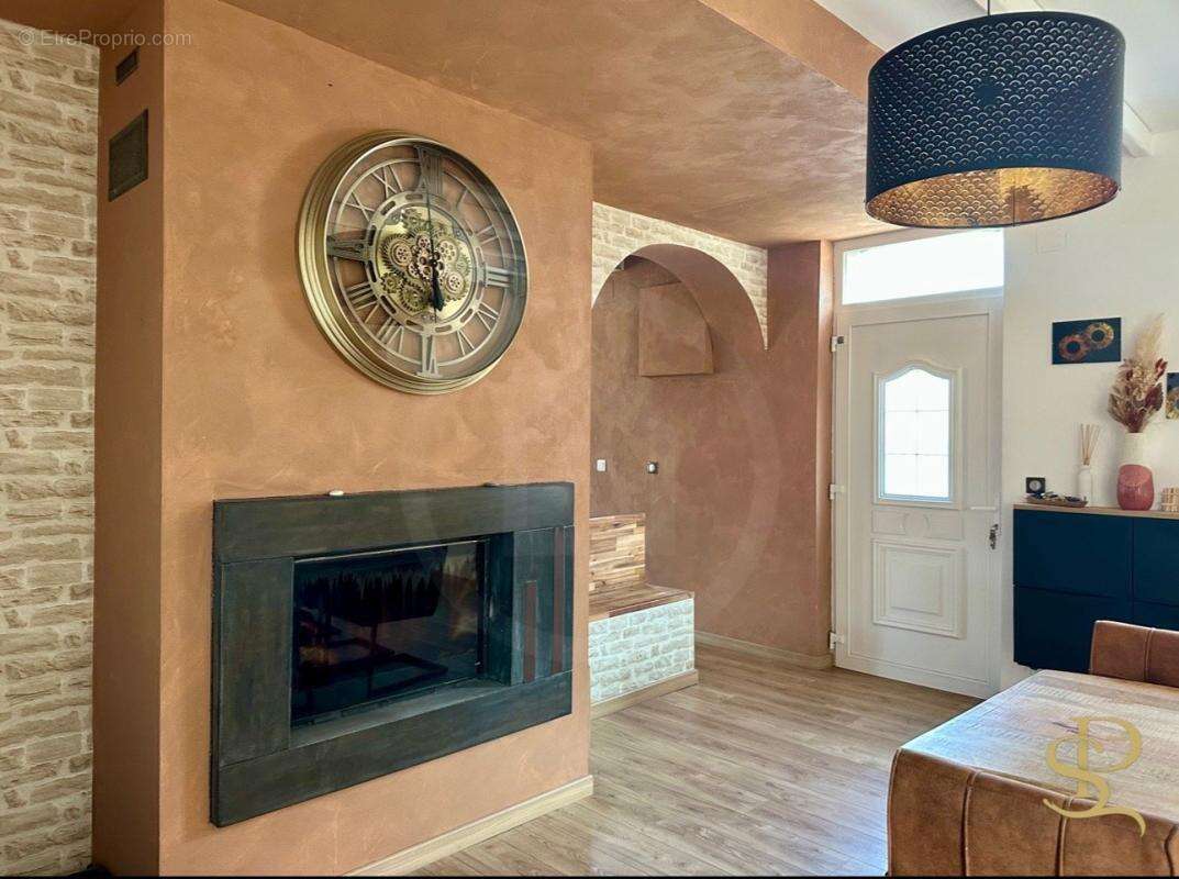 Maison à HARGICOURT