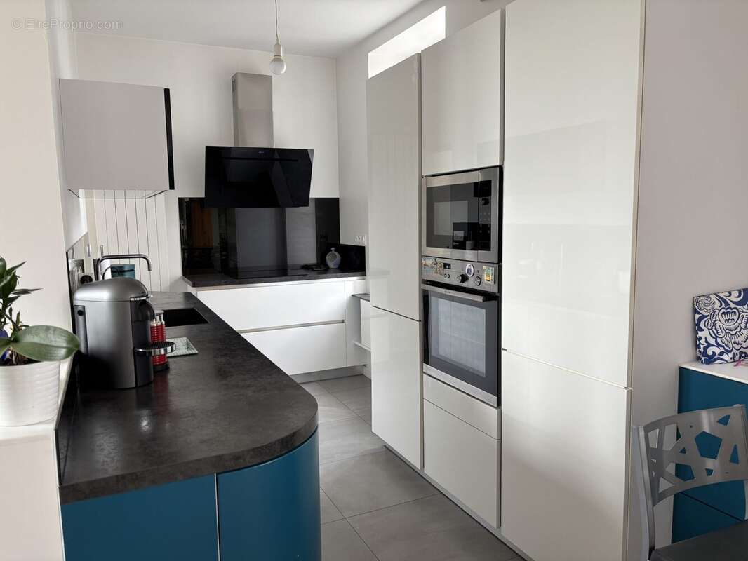 Maison 190 m² à Angers  - photo 3