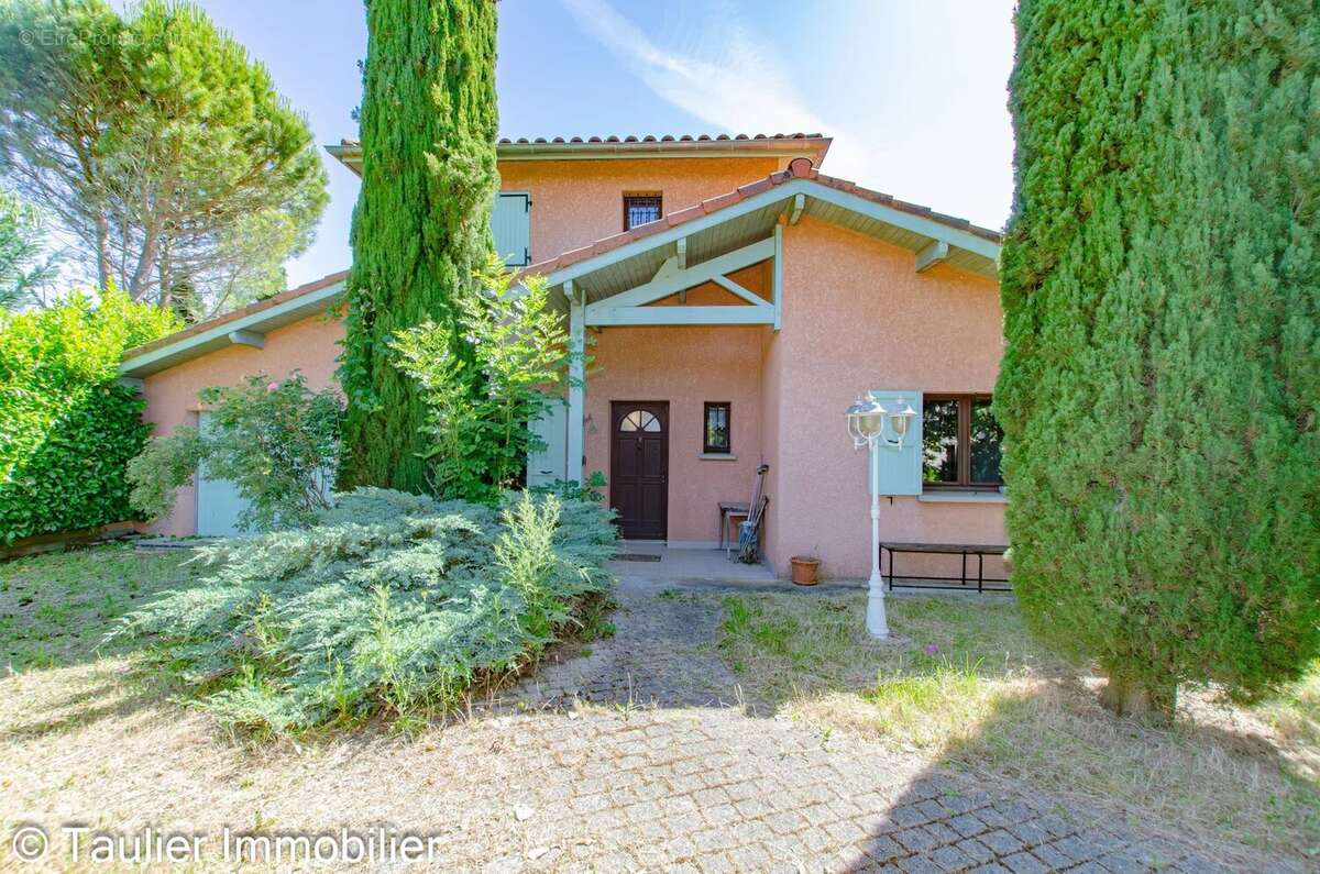 Maison à SAINT-VERAND