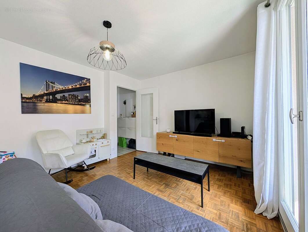 Appartement à AIX-LES-BAINS