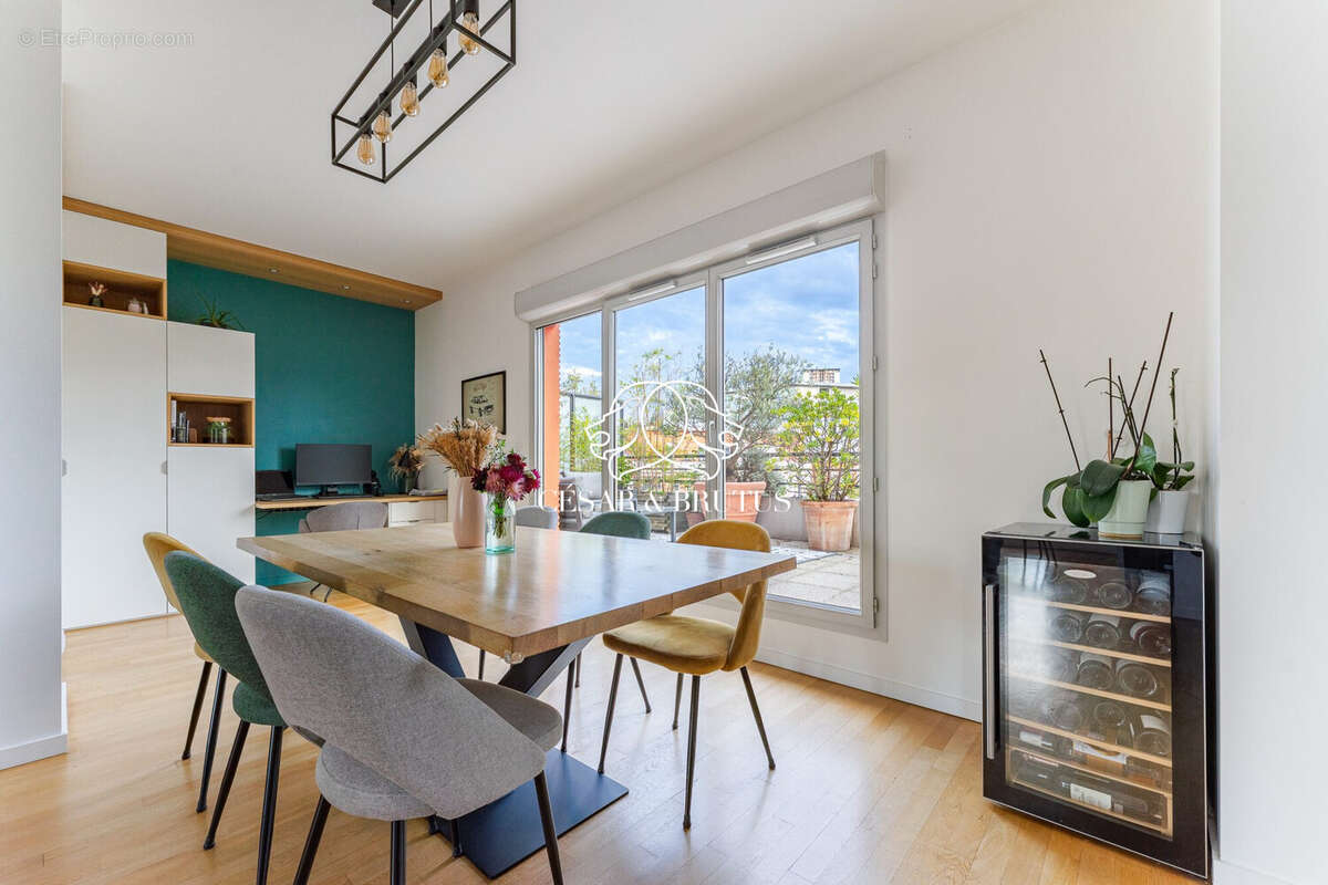 Appartement à LYON-9E