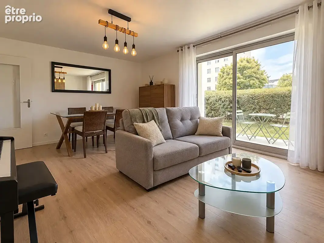 Mérignac - Appartement T4 de 86 m², rénové, avec extérieur et parking - photo 3