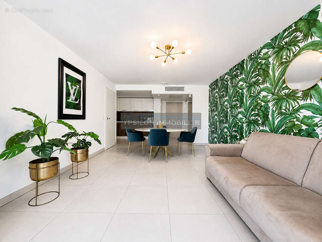 Appartement à BEAUSOLEIL