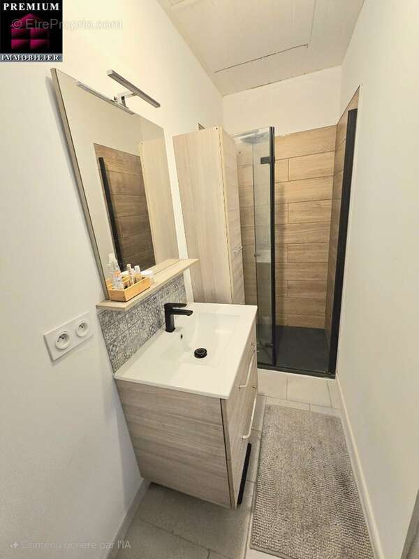 Maison à SAINT-ESTEVE