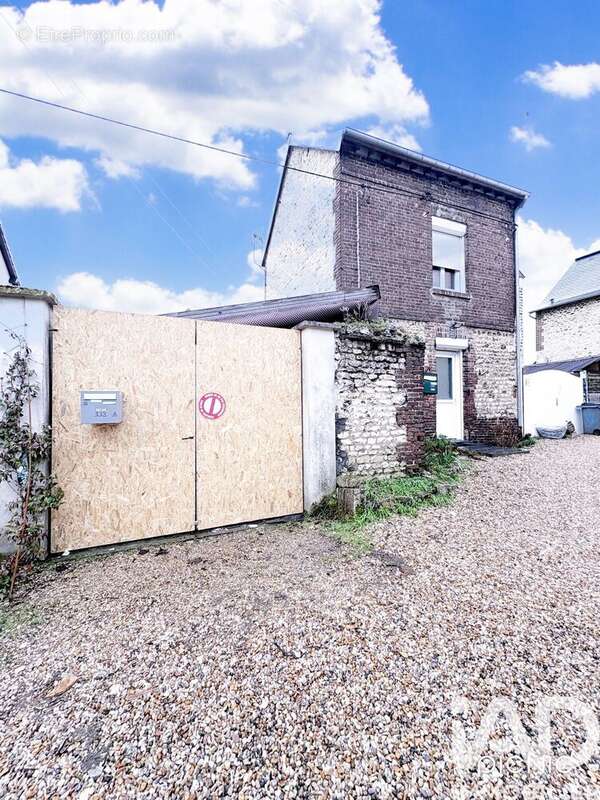 Photo 2 - Maison à SAINT-ETIENNE-DU-ROUVRAY