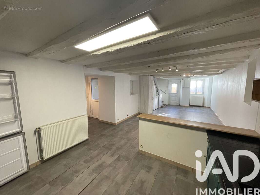 Photo 3 - Maison à MONTMORILLON