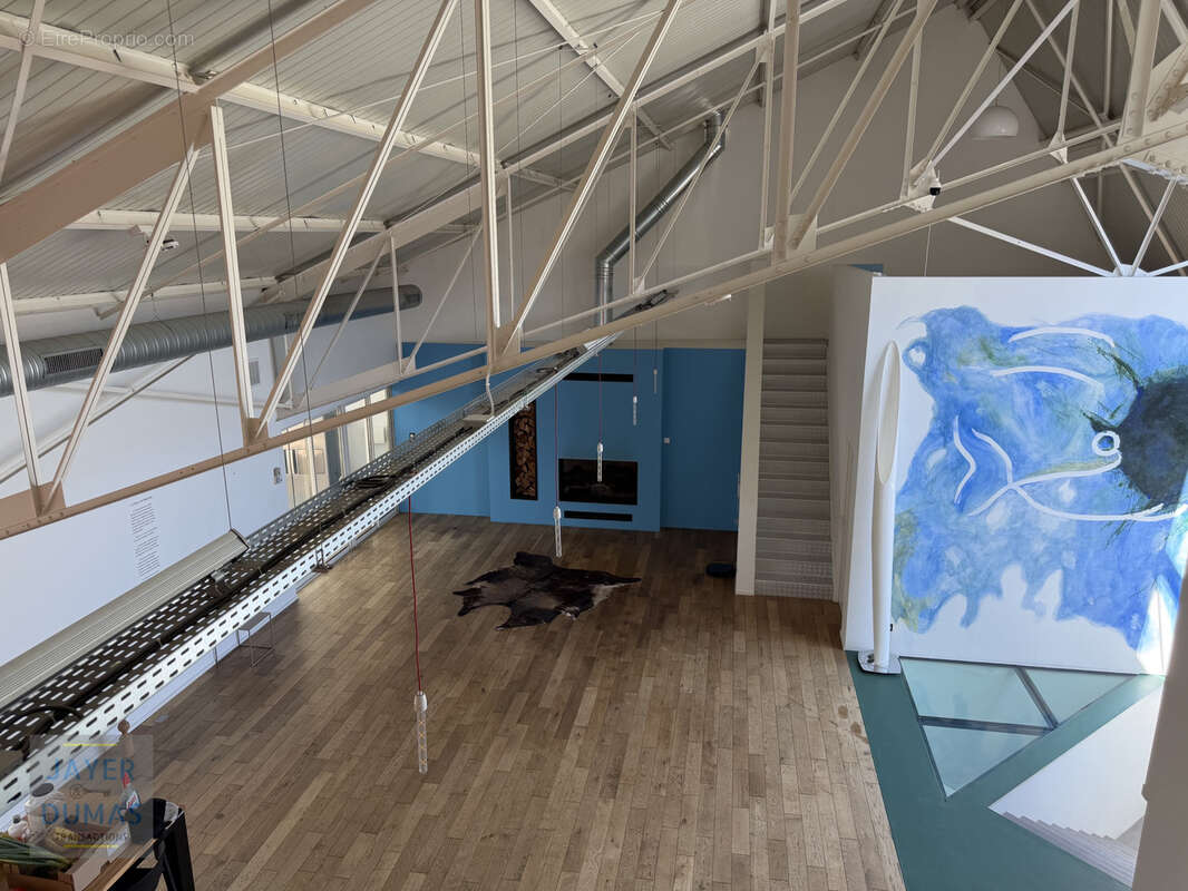 CHALON-SUR-SAONE - Magnifique Maison de ville traitée comme un Loft  - Grand Garage - - photo 23