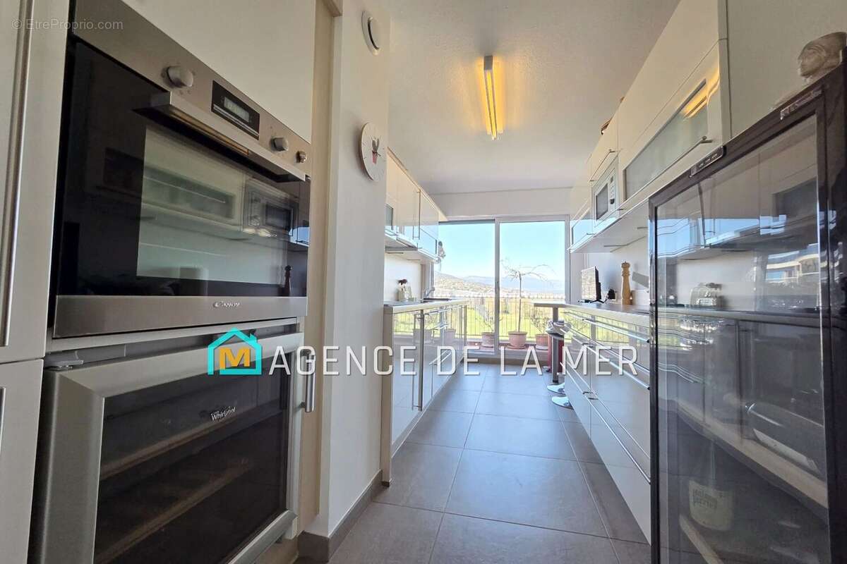 Appartement 110 m² à Mandelieu-La-Napoule  - photo 5