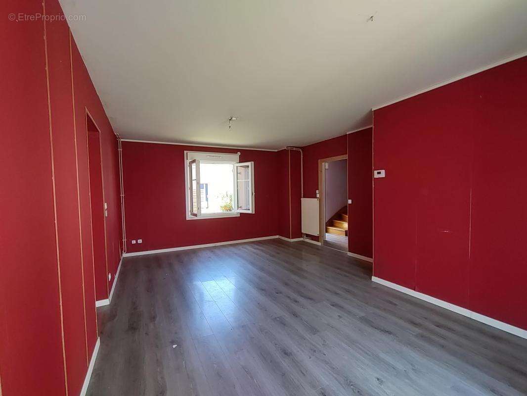 Maison T4 87m² - Crépy-en-Valois - 3693.1.25.25 - photo 3