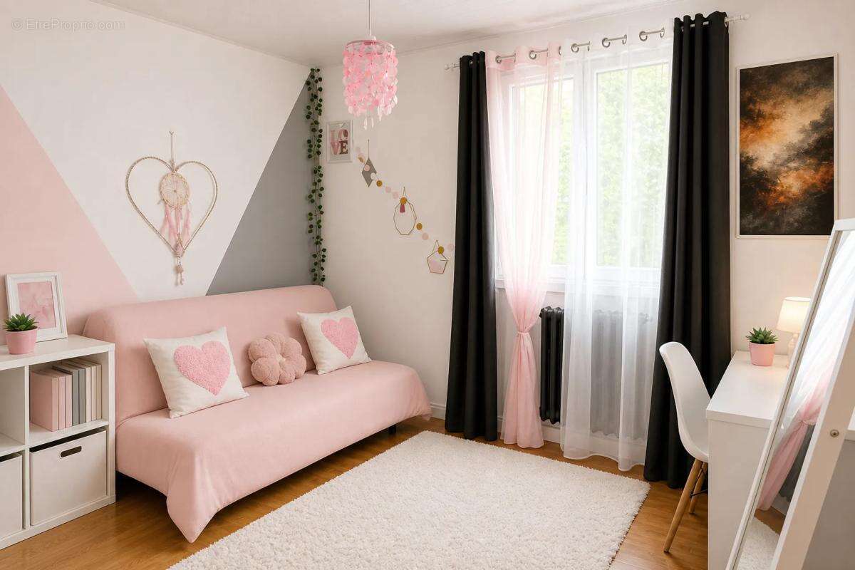 Maison louée 5 pièces avec grand jardin à Chaptelat - photo 8