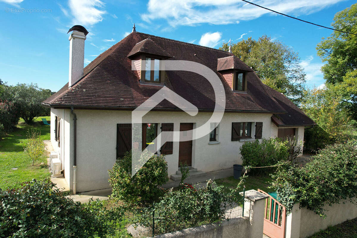 Maison à ARTHEZ-DE-BEARN
