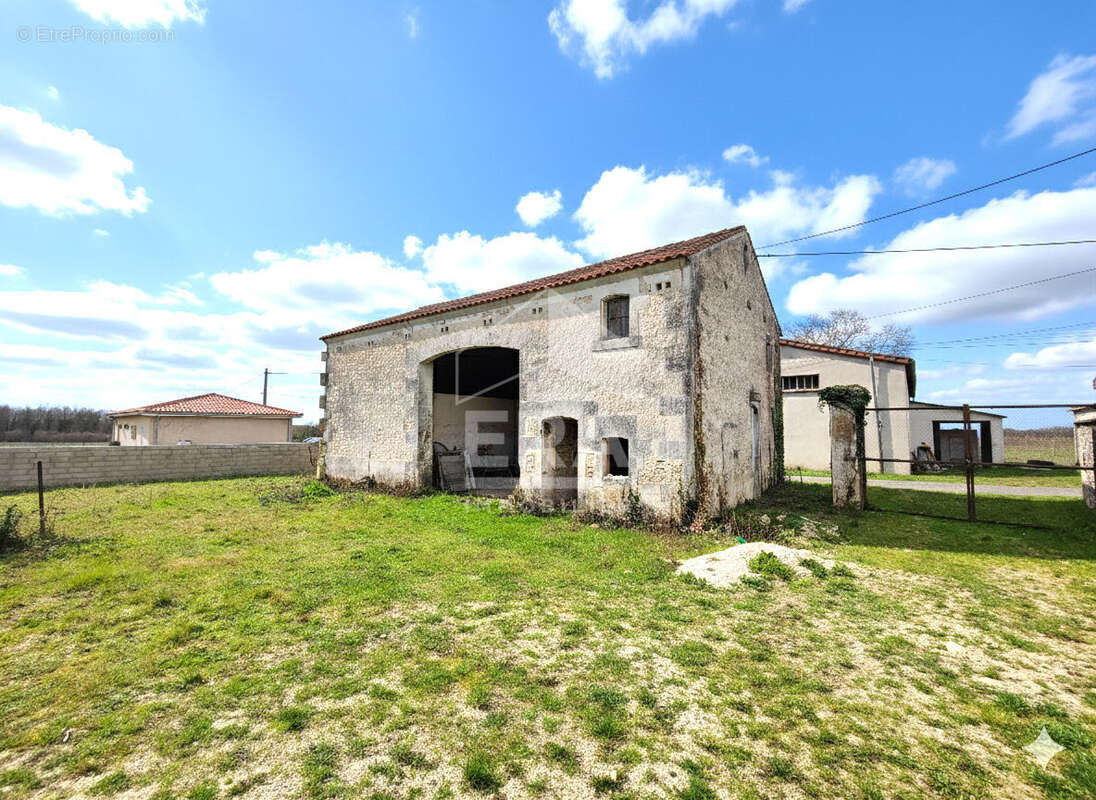 Maison à VERRIERES