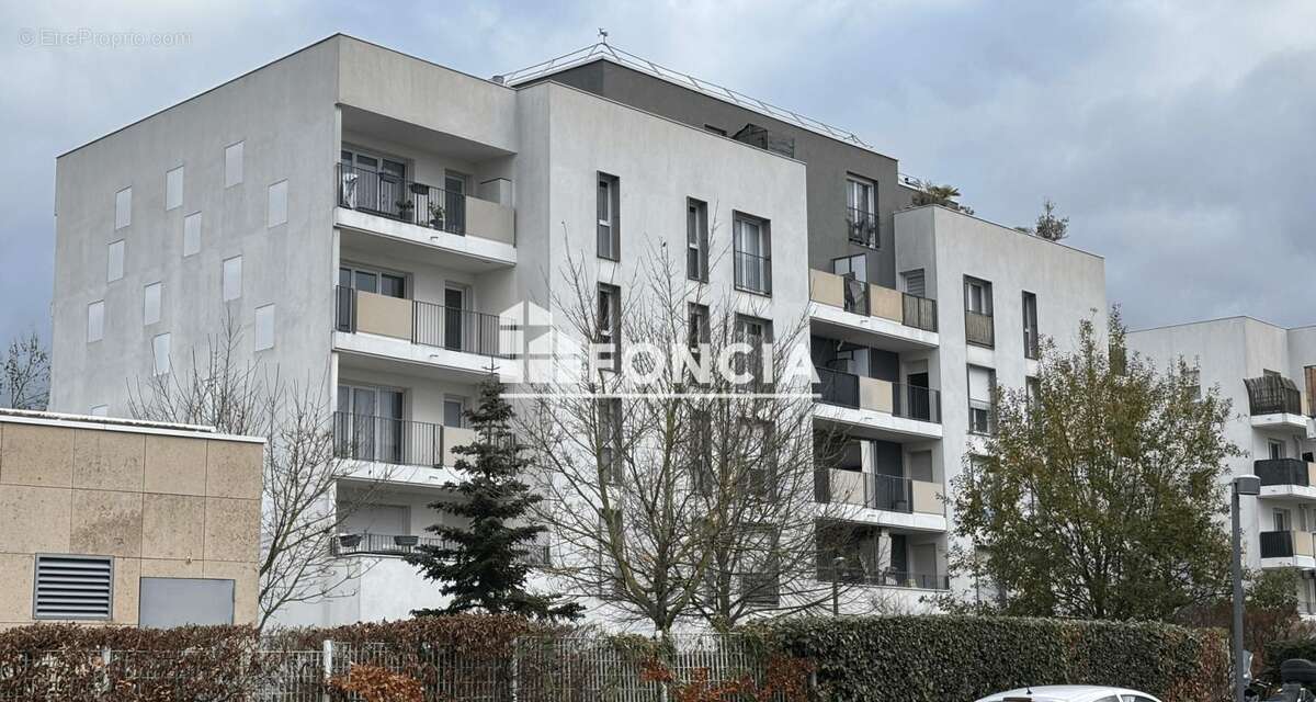 Appartement à VALENTON