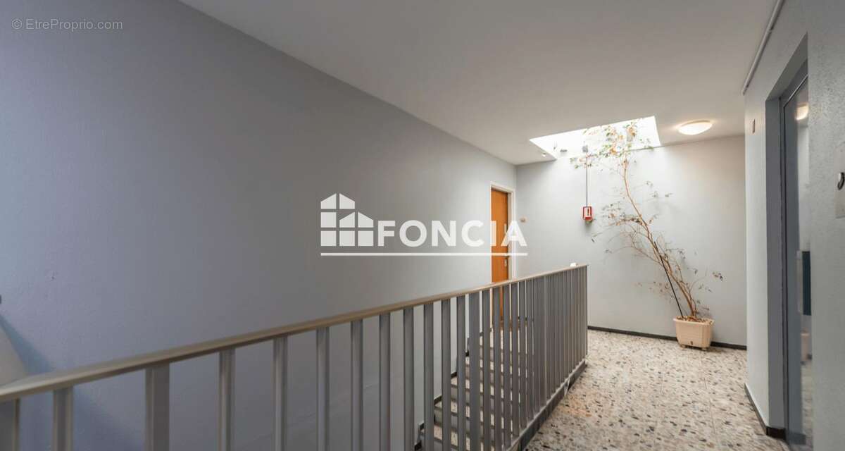 Appartement à FRESNES