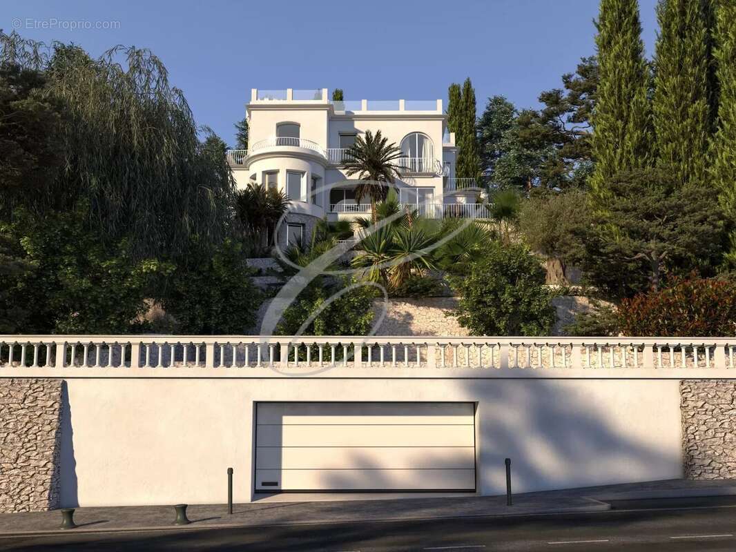 Maison à ROQUEBRUNE-CAP-MARTIN