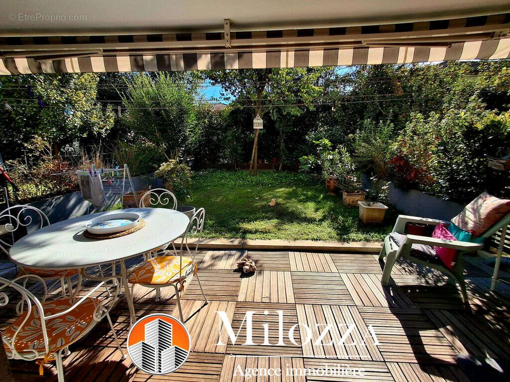 Appartement à HEYRIEUX
