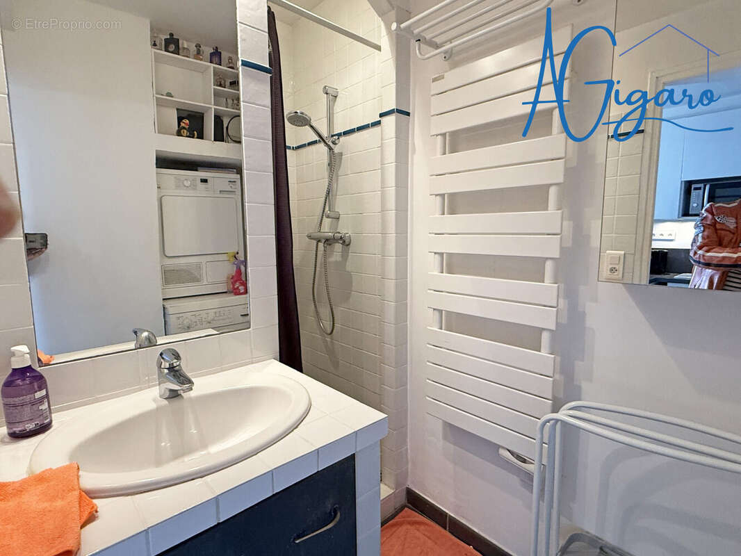 Appartement à LA CROIX-VALMER