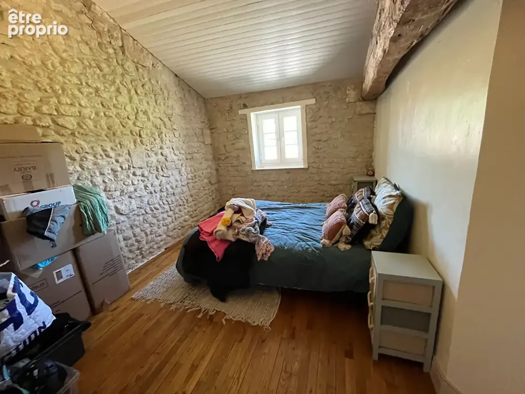 Charmante charentaise rénovée avec 4 chambres, piscine et vue dégagée - photo 15