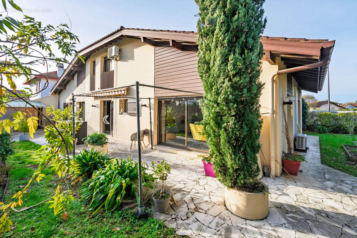 Maison à SAINT-VINCENT-DE-TYROSSE