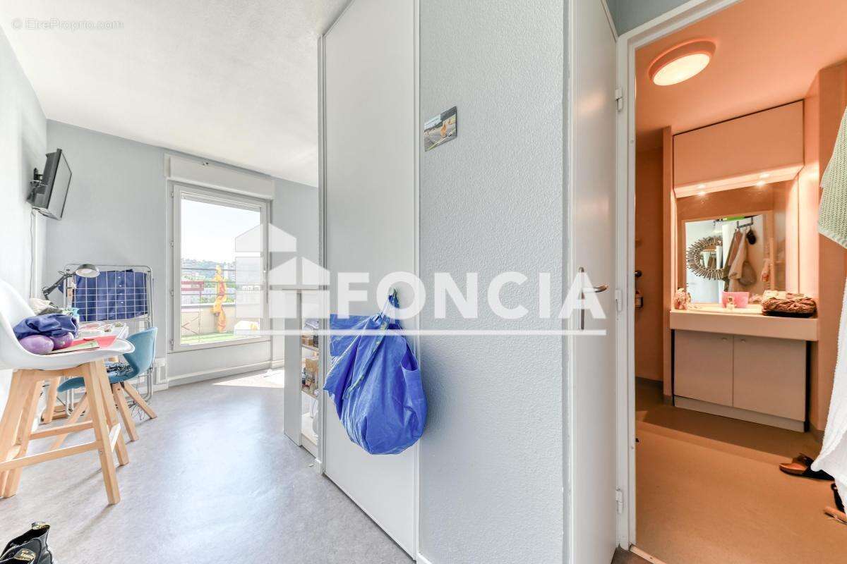 Appartement à LYON-7E