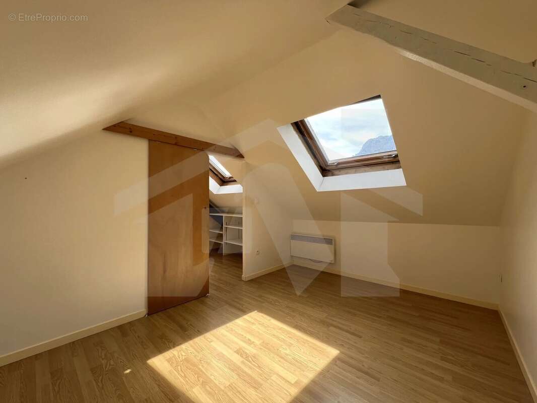 Appartement à SAINT-NIZIER-DU-MOUCHEROTTE