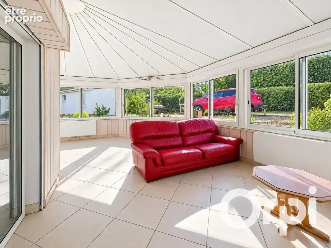 Chantonnay : maison 4 chambres sur un terrain de 2 810 m² - photo 10