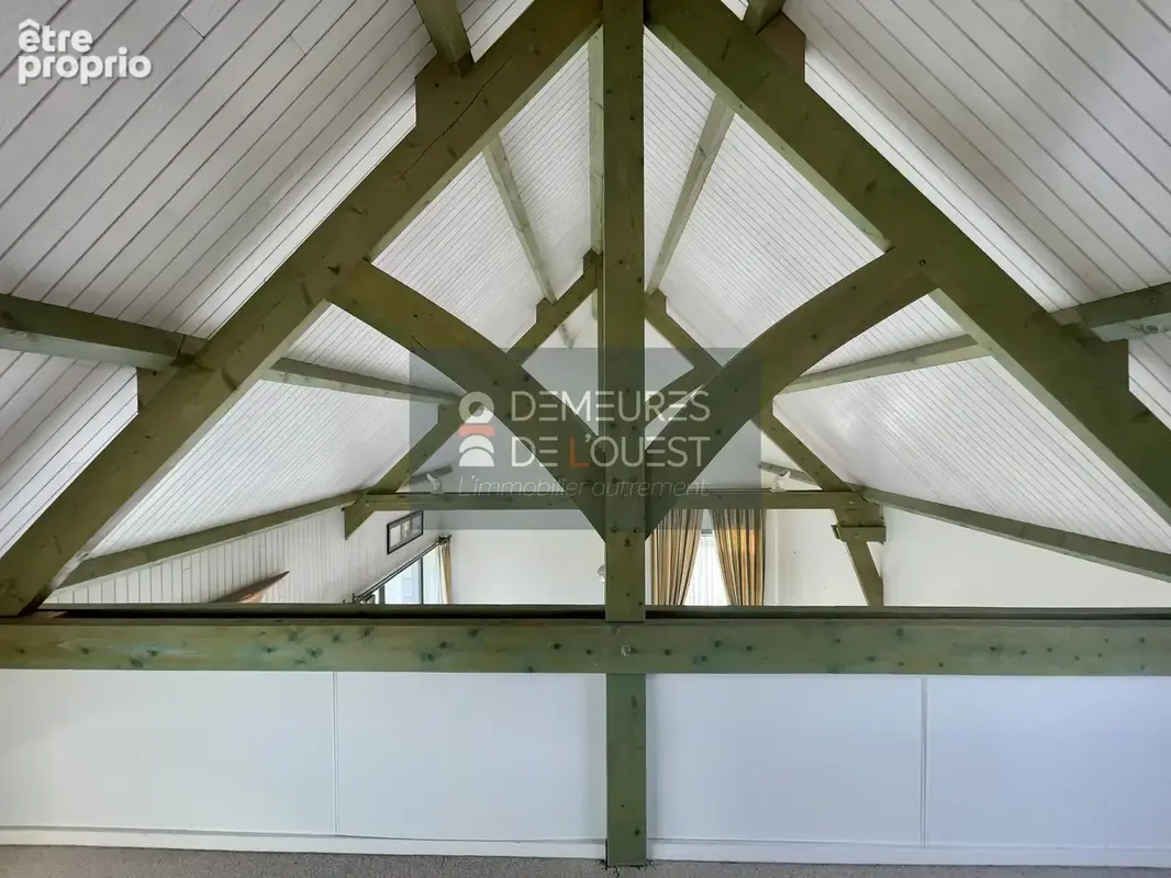 Vannes - CLISCOUET - CONLEAU - Elégante longère  - 257 m2   Annexe en pierre   Jardin clos de 835m2 - photo 15