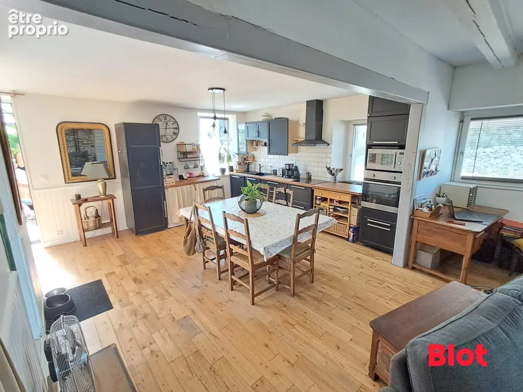 Maison 122 m² à La Ville-Es-Nonais  - photo 6
