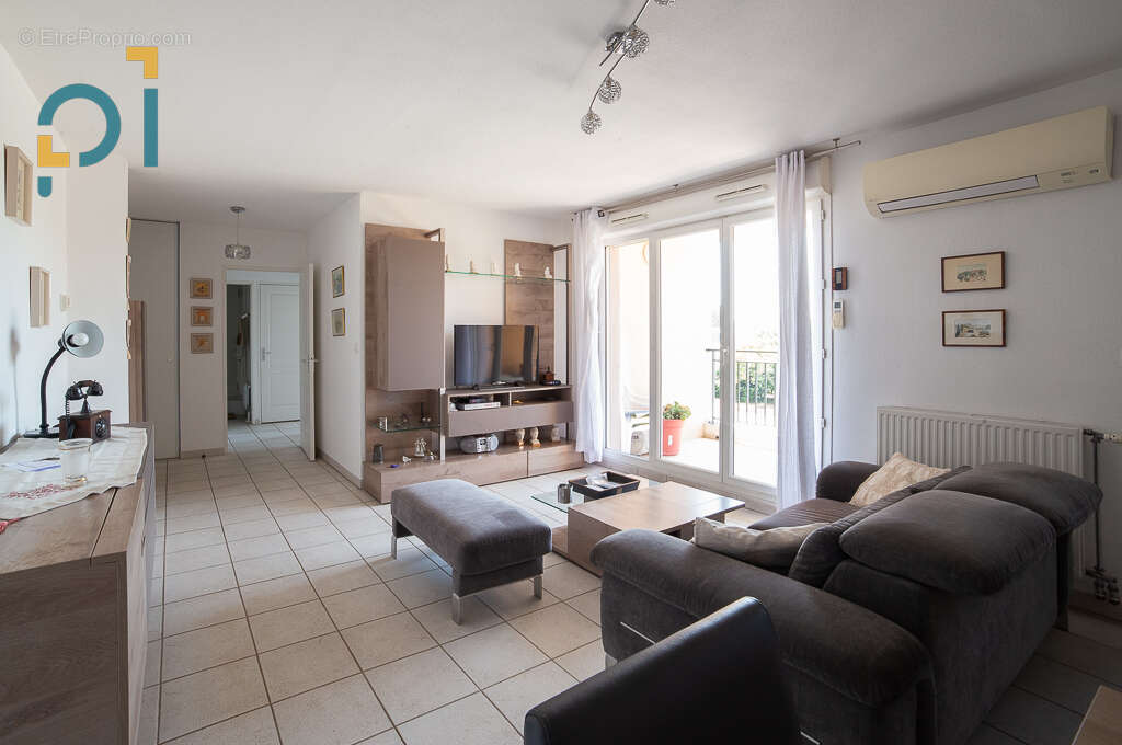 Appartement à LAMBESC