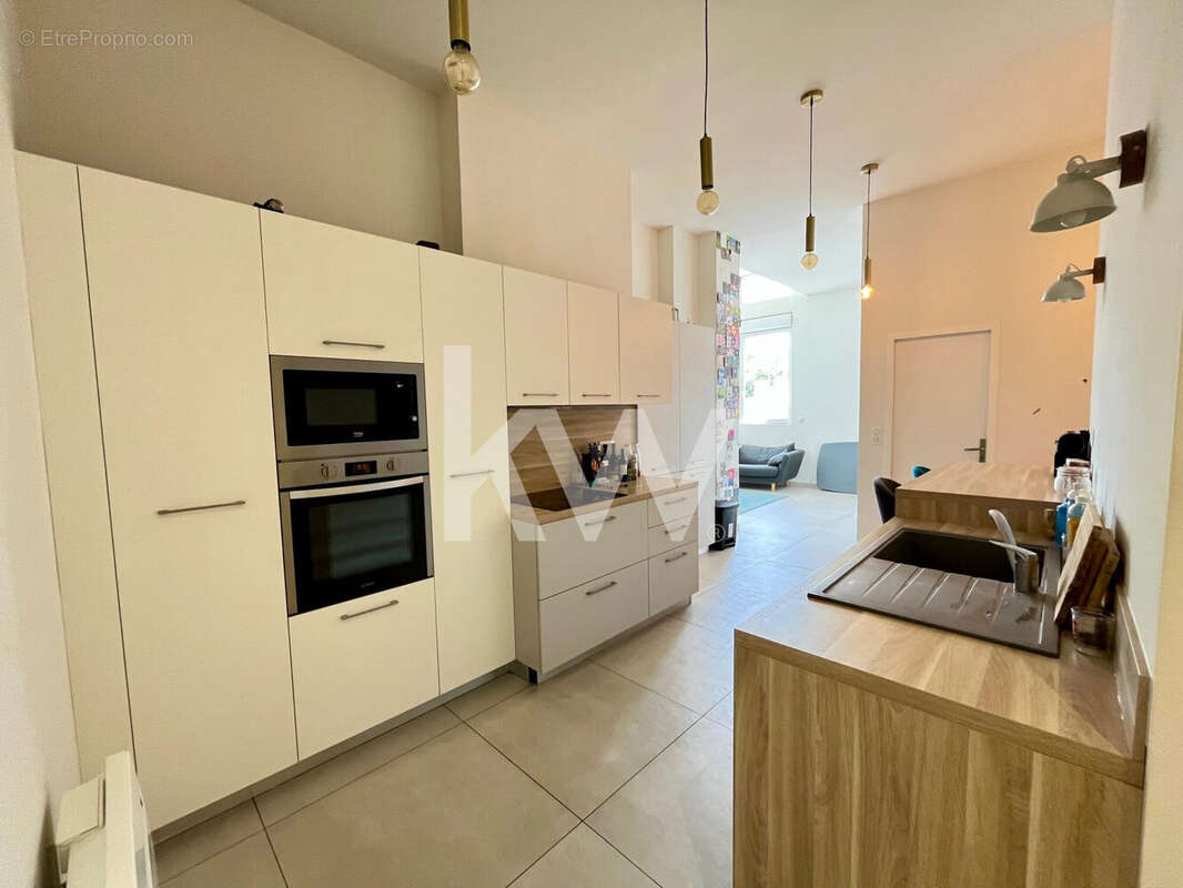 Appartement 132 m² à Orleans  - photo 2