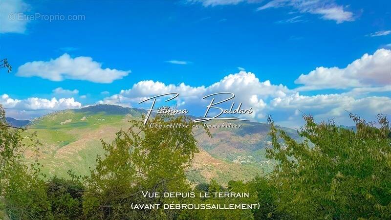 Terrain à CAMPILE