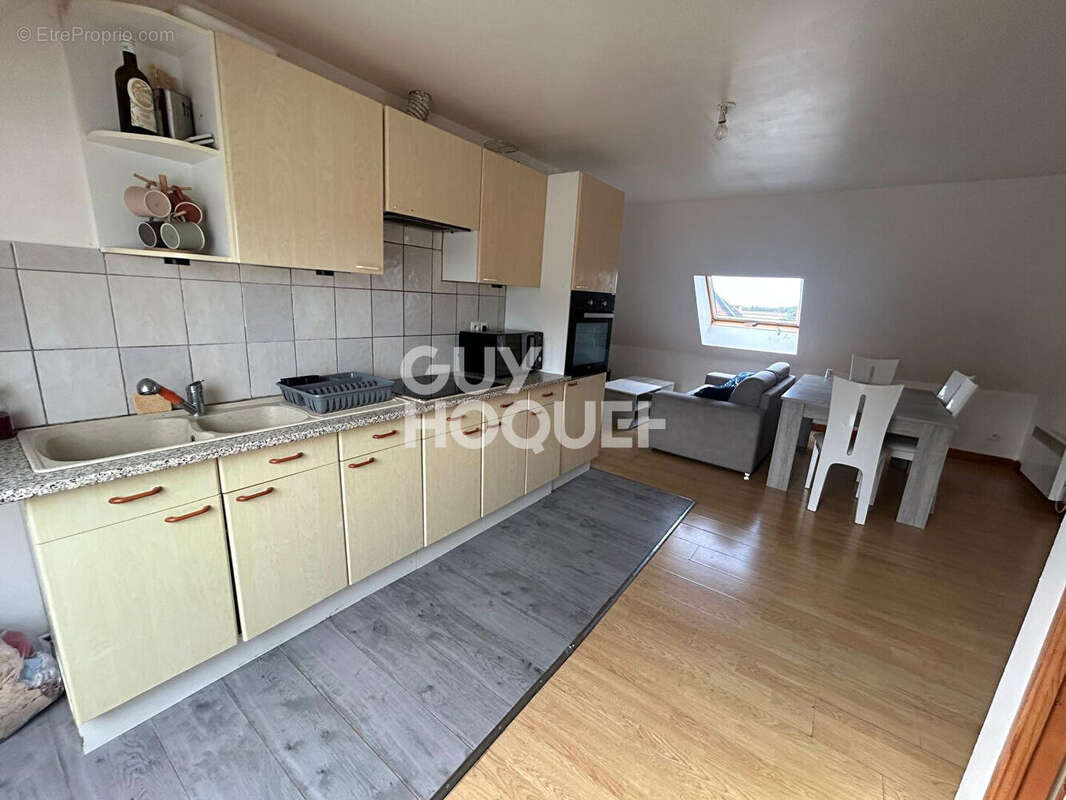 Appartement à OYE-PLAGE