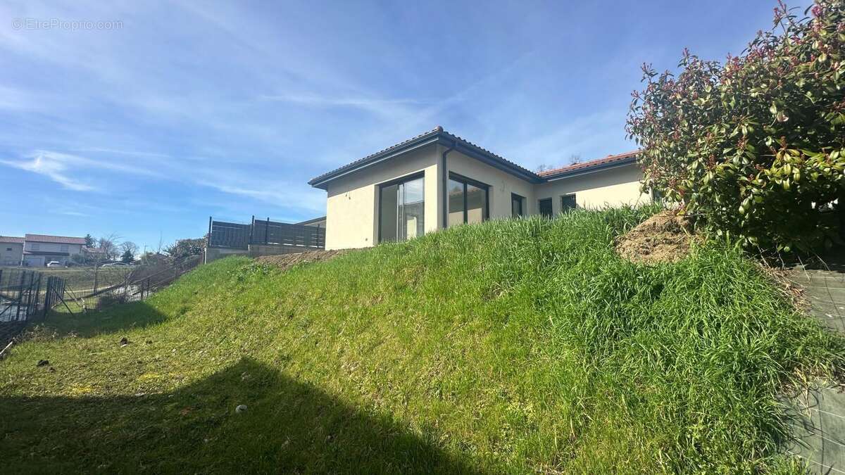 Maison à CHATTE