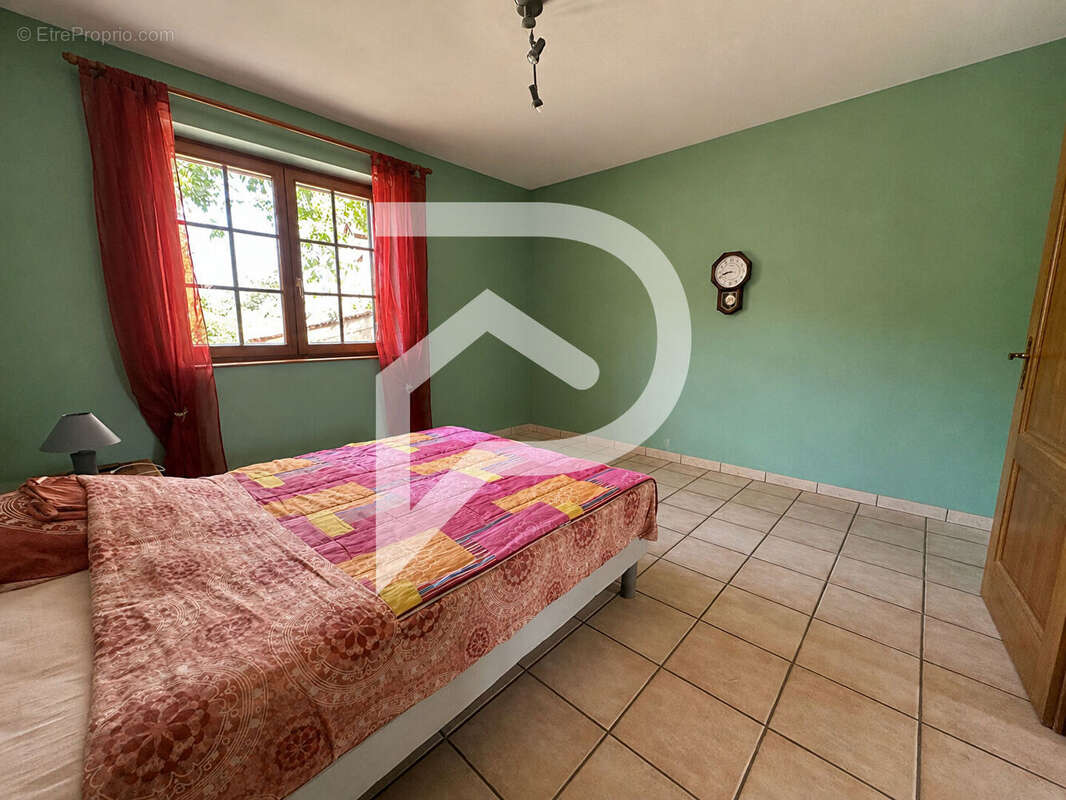 Maison KATZENTHAL 6 pièce(s) 160m² - photo 3