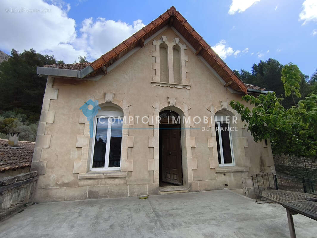 Dpt(13) boulbon a vendre  maison de village de 1930 - photo 8