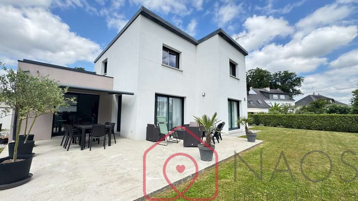 Maison à PONTIVY