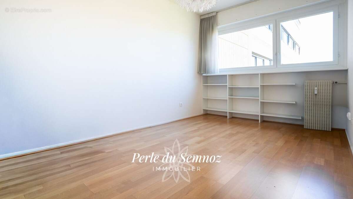 Appartement à SEYNOD